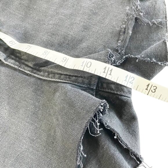 H&M High Rise Black Denim Shorts Button Fly Distressed Cut Offs Women’s Sz 2 NWT - Picture 7 of 8